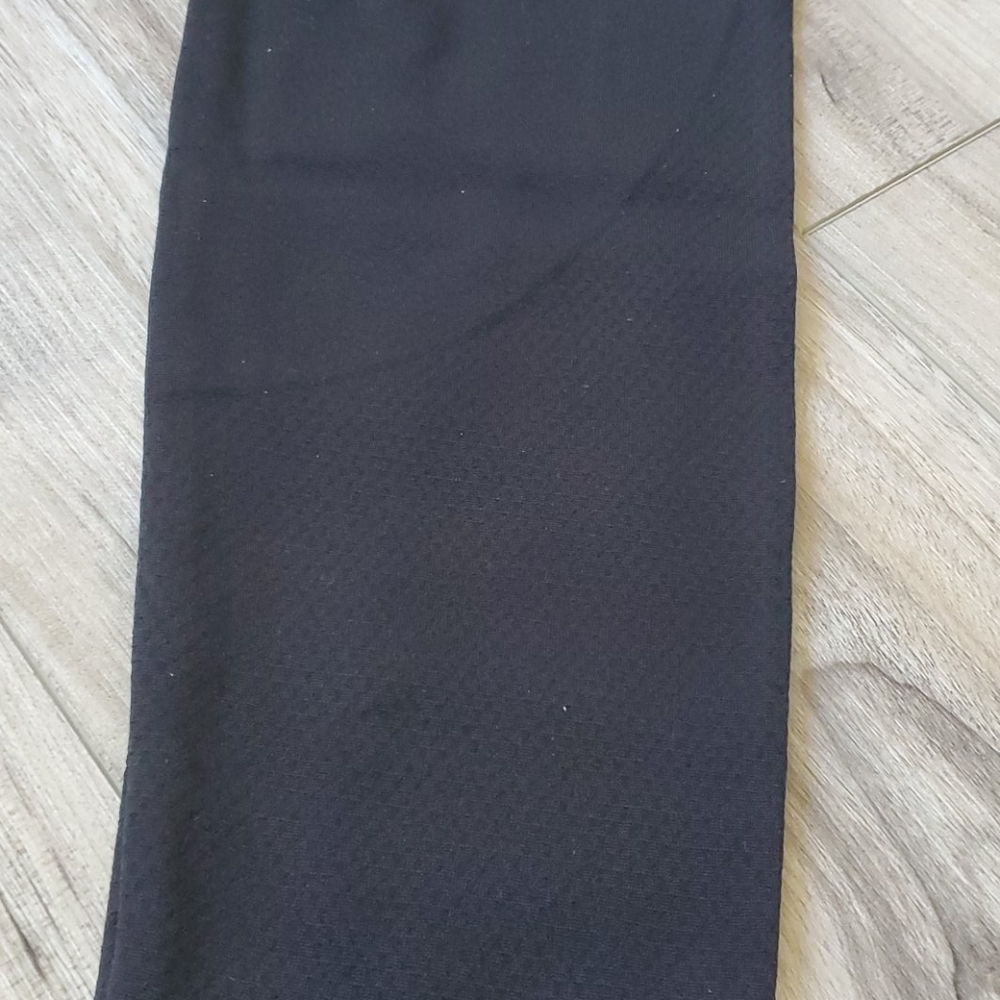 Super cute black outfit size small - Picture 7 of 10